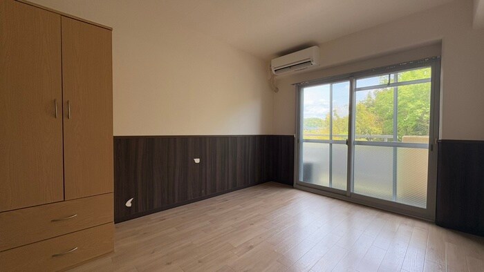 物件内観写真19　(居室)