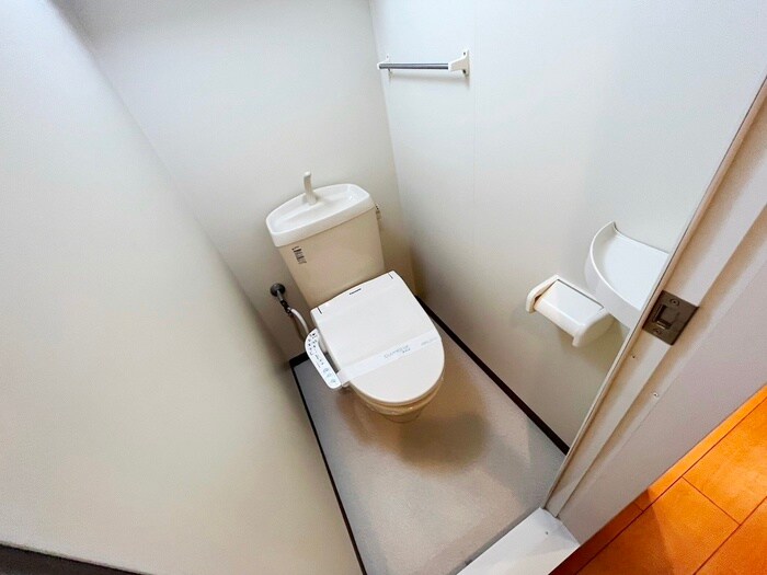 物件内観写真12　(トイレ)