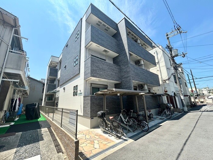 物件外観写真1　(外観写真)