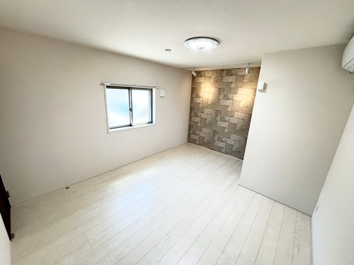 物件内観写真18　(居室)