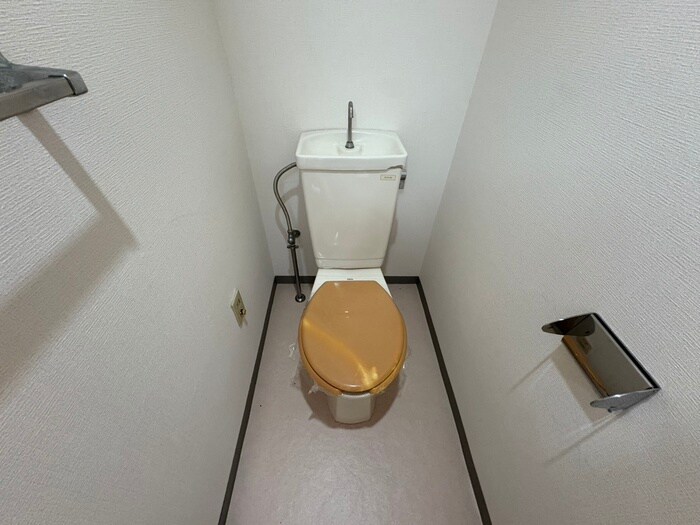 物件内観写真12　(トイレ)