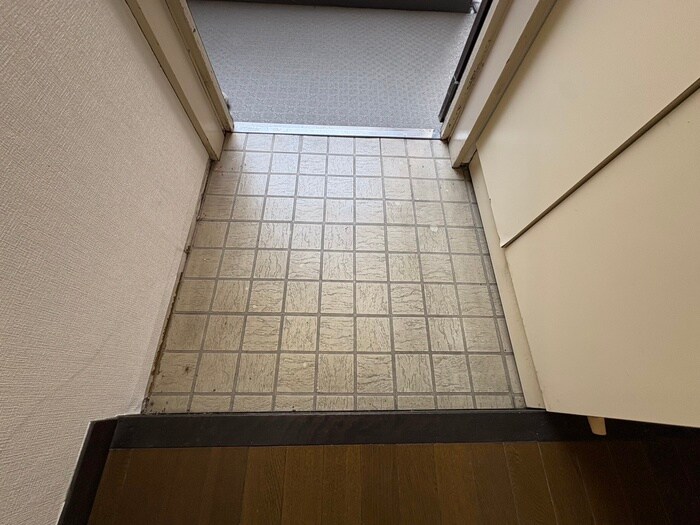 物件内観写真20　(玄関)