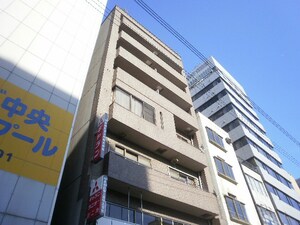 中央ビル外観写真