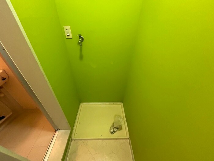 物件内観写真20　(洗濯機置場)