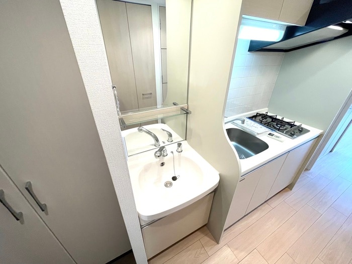 物件内観写真11　(洗面)