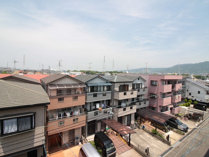 物件内観写真18　(玄関)