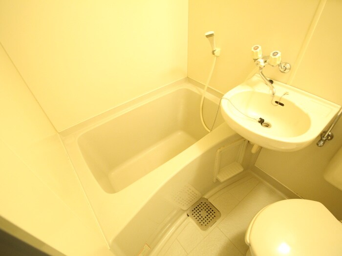 物件内観写真10　(バス／シャワールーム等)