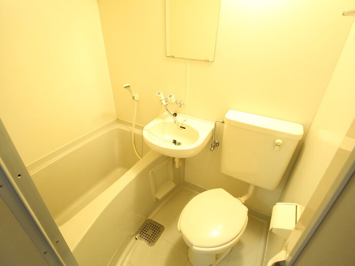 物件内観写真11　(トイレ)