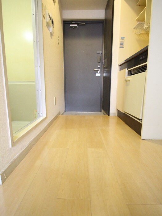 物件内観写真14　(廊下)