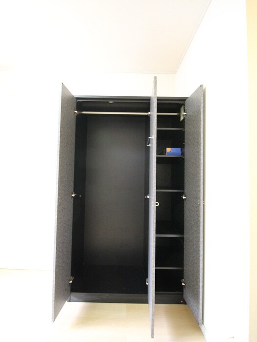 物件内観写真18　(収納)