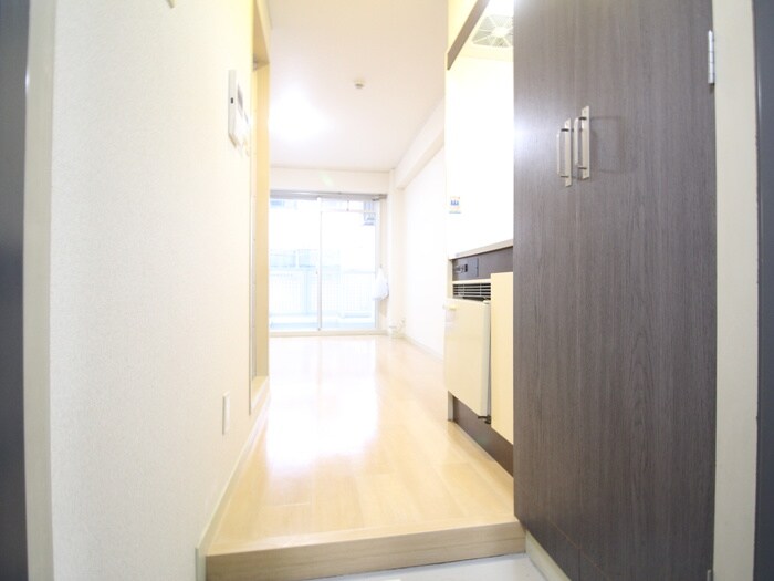 物件内観写真22　(廊下)
