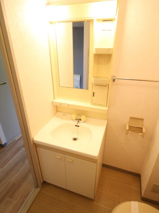 物件内観写真10　(洗面)