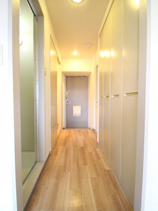 物件内観写真15　(廊下)