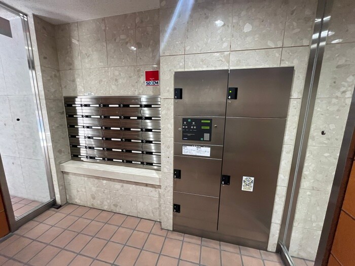 物件外観写真4　(建物設備)