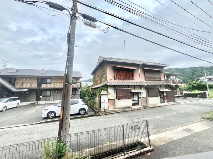 物件内観写真22　(室内からの展望)