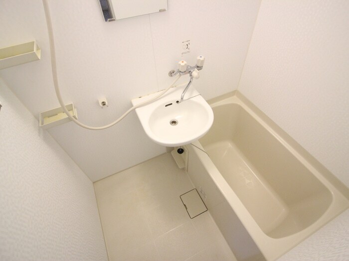 物件内観写真11　(バス／シャワールーム等)