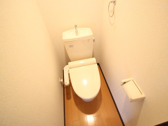 物件内観写真12　(トイレ)