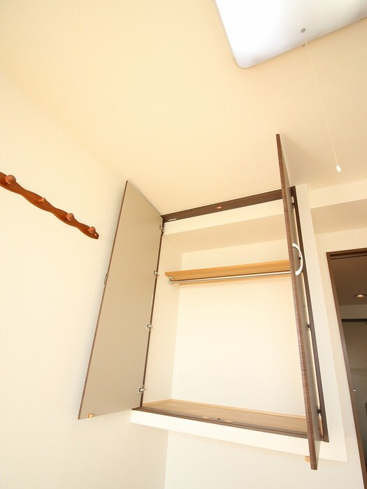 物件内観写真15　(収納)