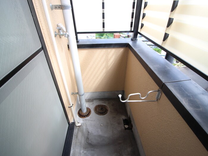 物件内観写真17　(洗濯機置場)