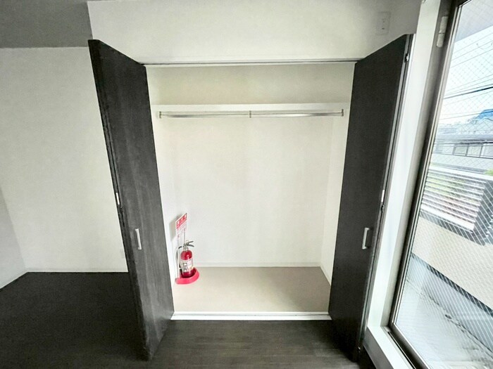 物件内観写真13　(収納)