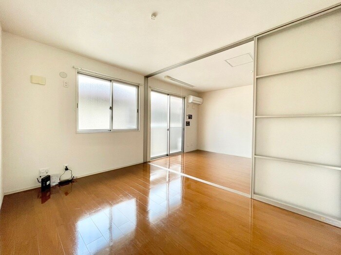 物件内観写真16　(内観写真)