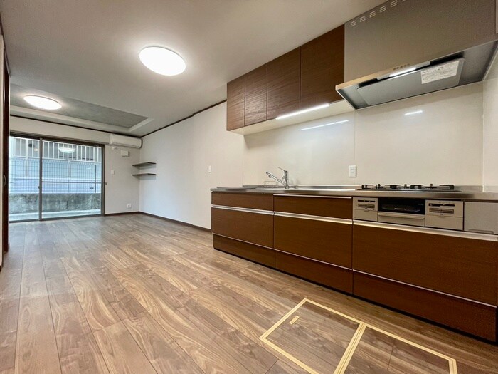 物件内観写真8　(居室)