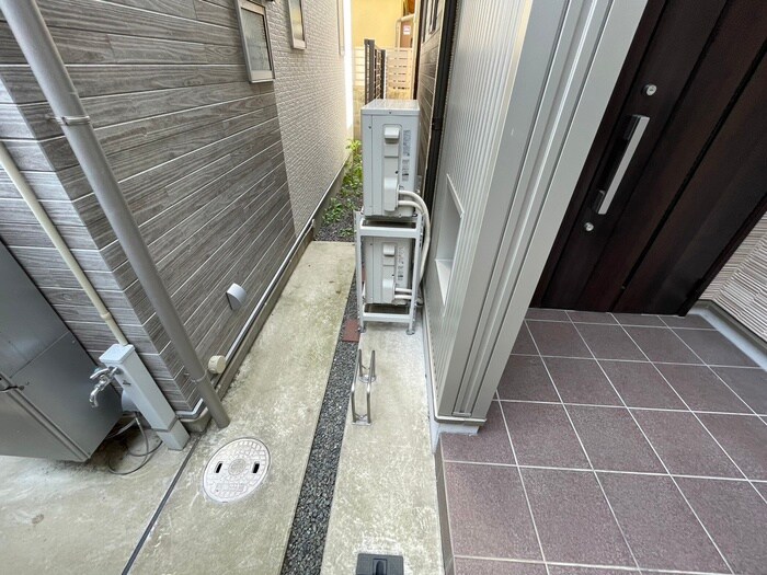 物件外観写真5　(駐輪場)