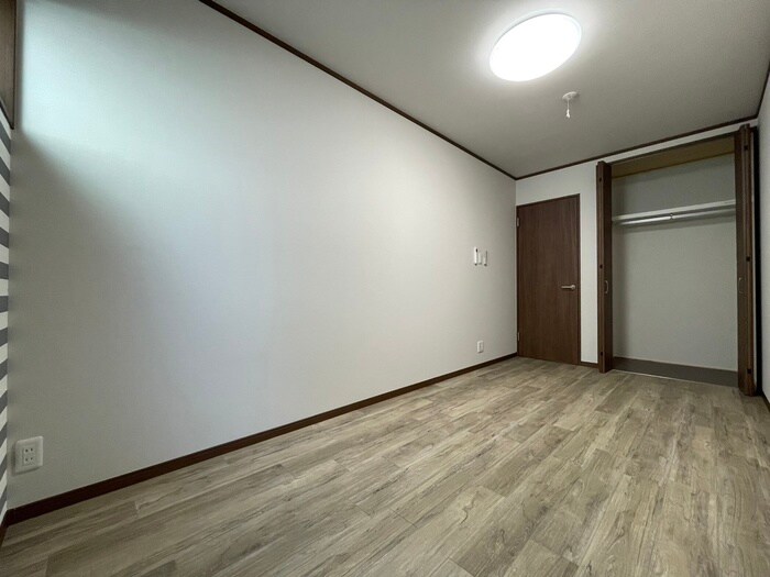 物件内観写真12　(居室)