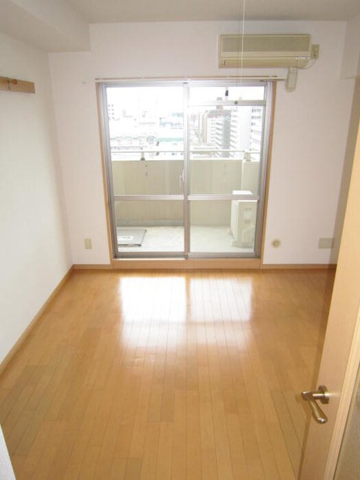 物件内観写真11　(居室)