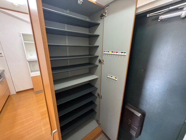 靴箱