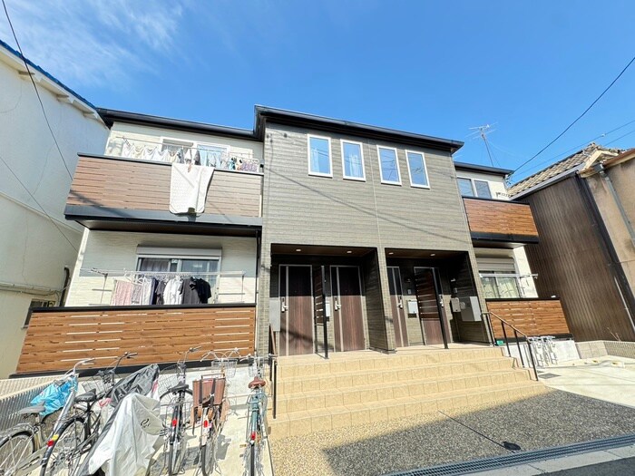 物件外観写真2　(外観写真)