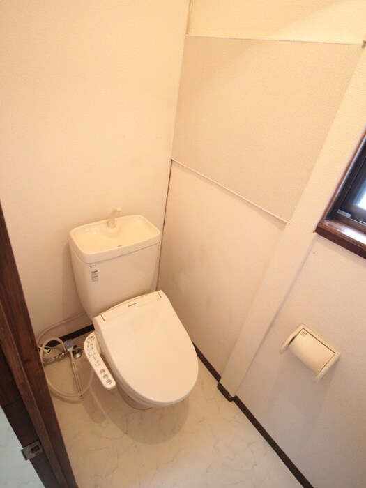 物件内観写真13　(トイレ)