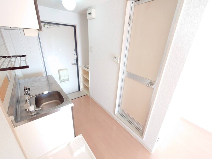 物件内観写真18　(廊下)