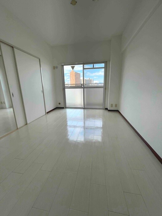 物件内観写真12　(居室)