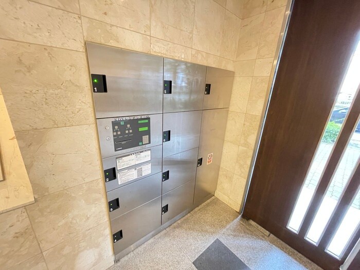 物件外観写真4　(建物設備)