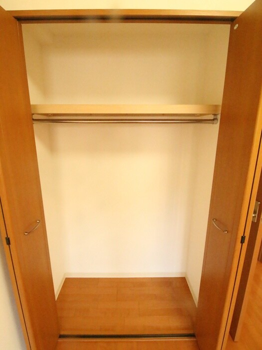 物件内観写真10　(収納)