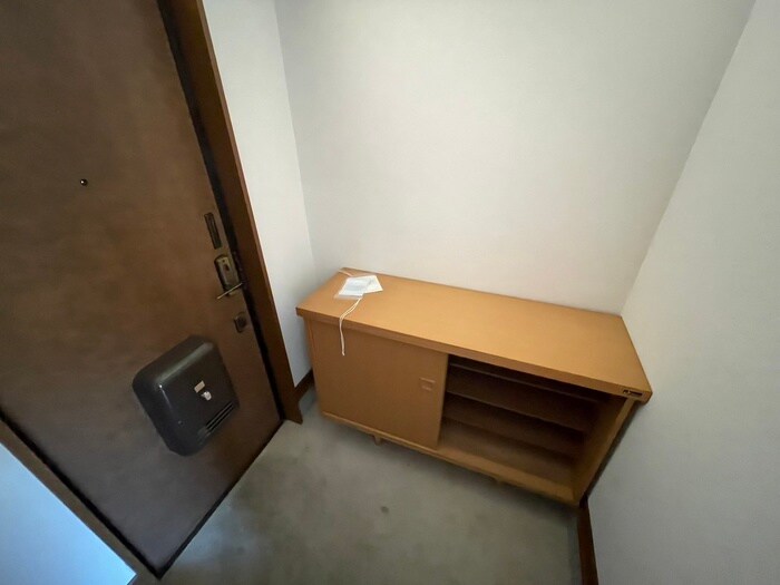 物件内観写真15　(靴箱)