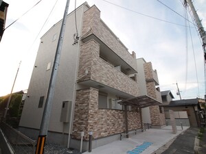 D.alivio諸福外観写真