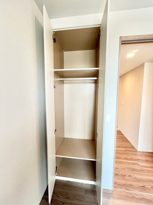 物件内観写真18　(収納)