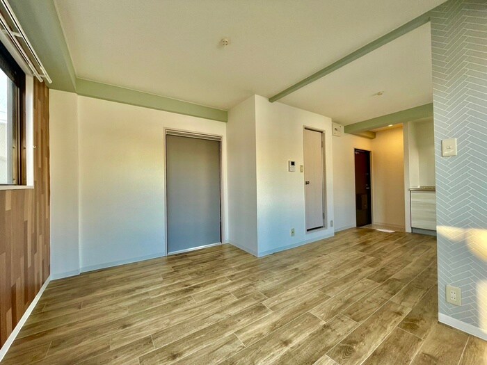 物件内観写真9　(居室)