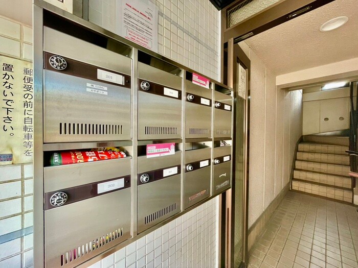 物件外観写真4　(建物設備)