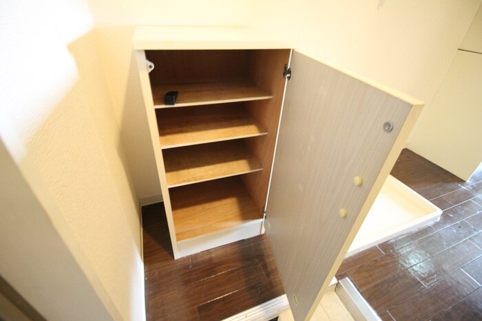 物件内観写真18　(靴箱)