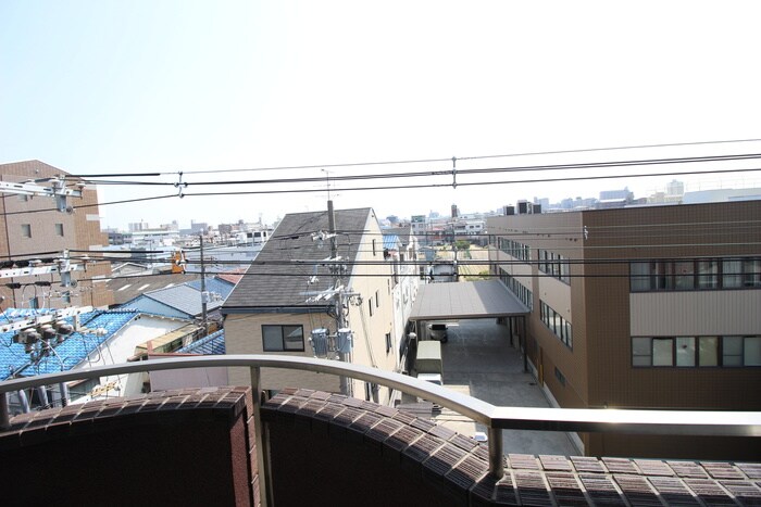 物件内観写真22　(室内からの展望)