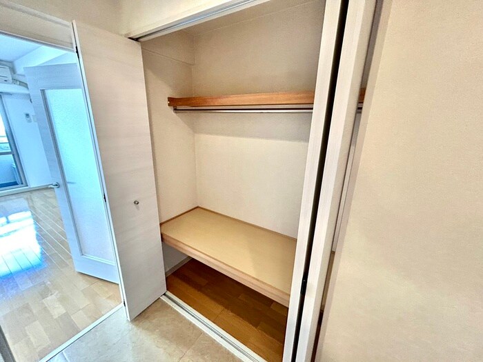物件内観写真12　(収納)