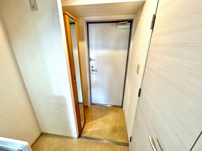 物件内観写真20　(玄関)