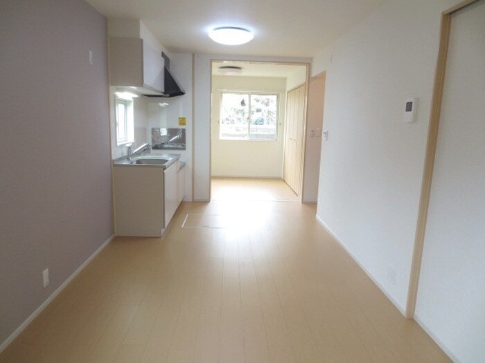 物件内観写真4　(居室)