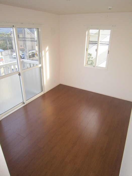 物件内観写真15　(室内からの展望)