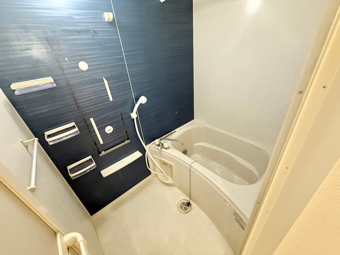 物件内観写真12　(バス／シャワールーム等)