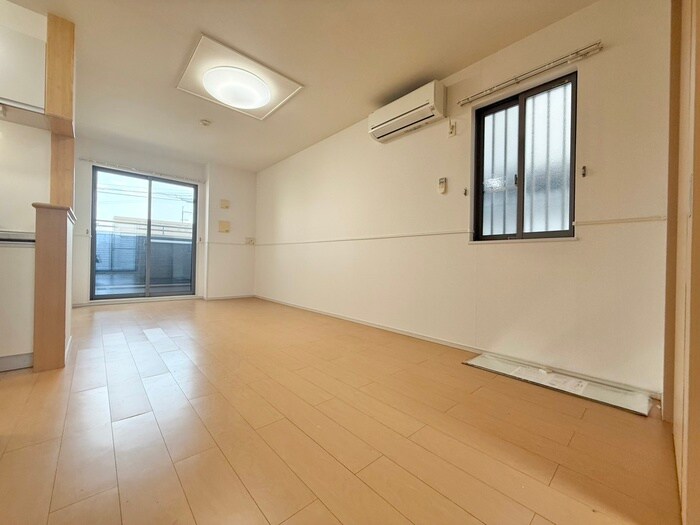 物件内観写真18　(居室)