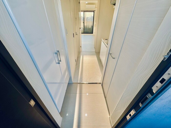 物件内観写真15　(廊下)